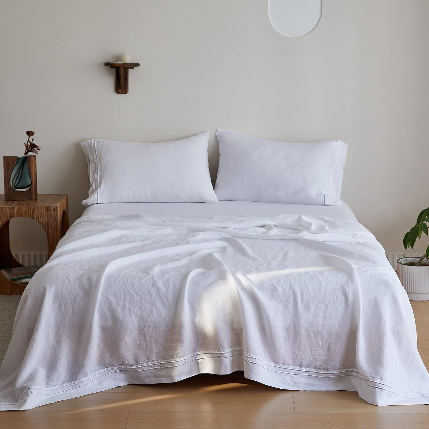 61rdSYvMAsL._AC_SL1500_.jpg 100% Linen Sheet Set 4 Pieces Natural France Flax Bed Sheet (1 Flat Sheet, 1 Fitted Sheet, 2 Pillowcases) Breathable Luxury Hotel Bedding - Embroidery White, King Size - Image 1