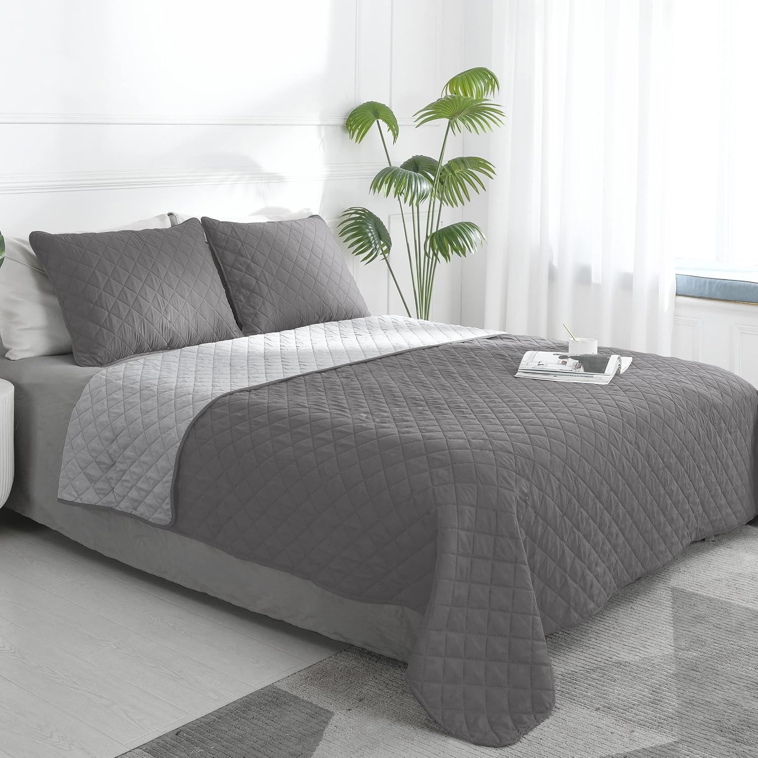 81AmXcWqRhL._AC_SL1500_.jpg Easy-Going Full/Queen Size Reversible Quilt Set with 1 Quilt and 2 Pillow Shams, Soft Bed Quilt Cover, Lightweight Microfiber Bedspread, Water and Stain Resistant, Gray/Light Gray - Image 1